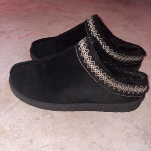 Cozy Black Slip-On Slippers